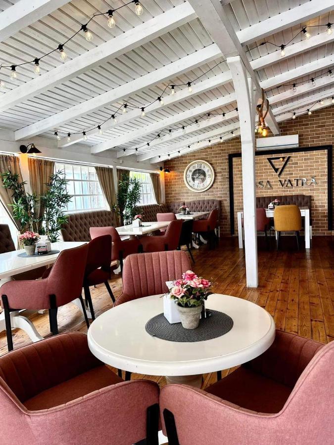 Casa Vatra Radauti Hostel Eksteriør bilde