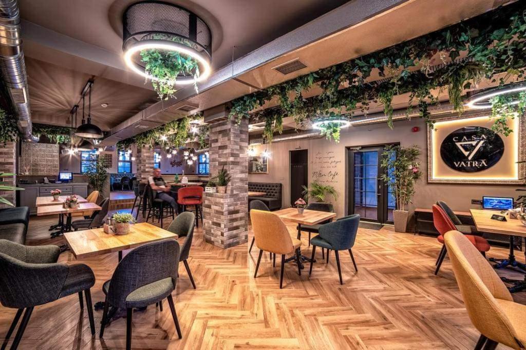 Casa Vatra Radauti Hostel Eksteriør bilde